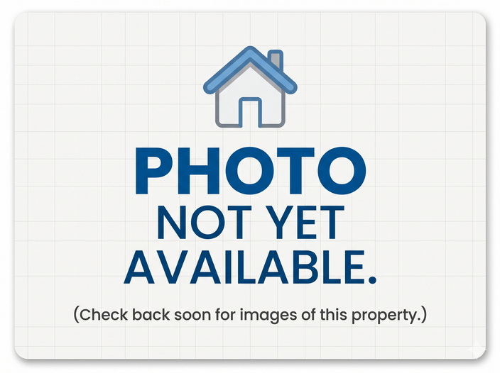 2102 - 485 W 42nd Ave